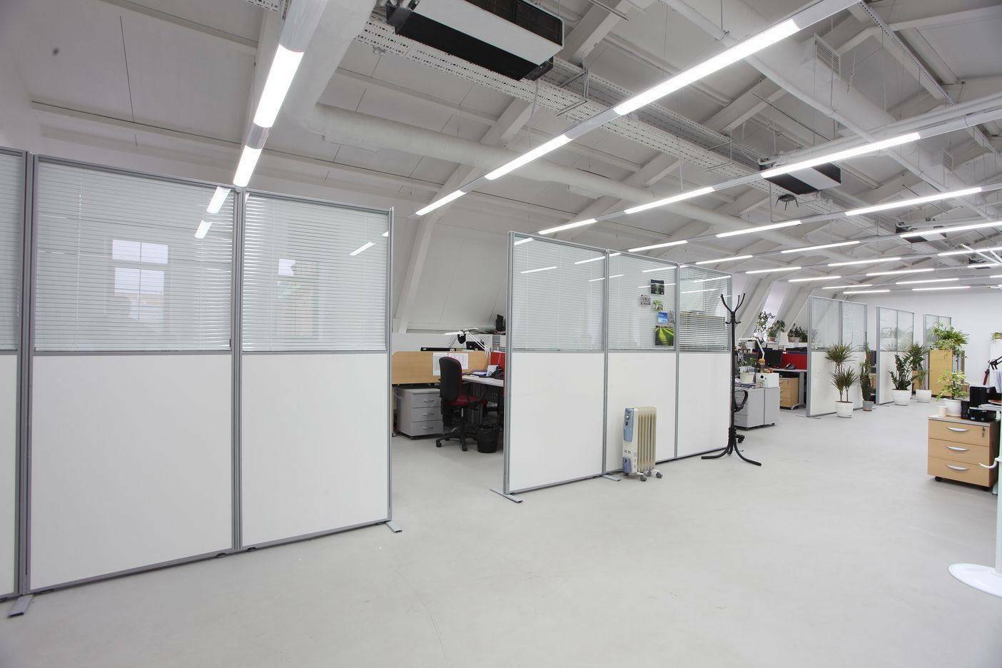 <span style="font-weight: bold;">Мобильные перегородки</span>