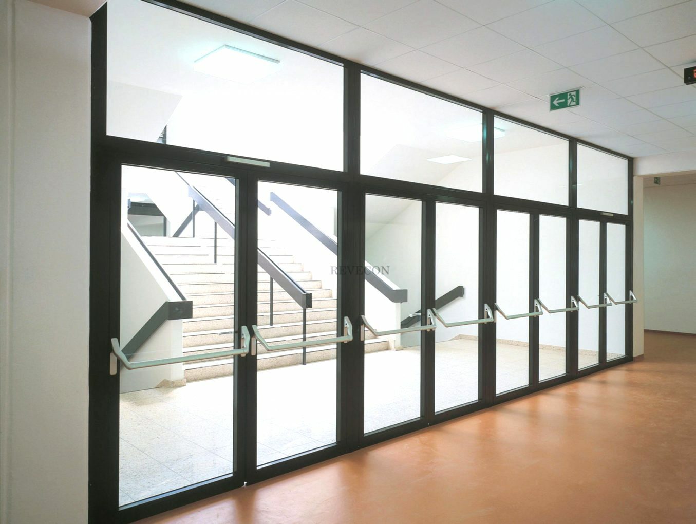 <span style="font-weight: bold;">Противо-пожарные перегородки</span>